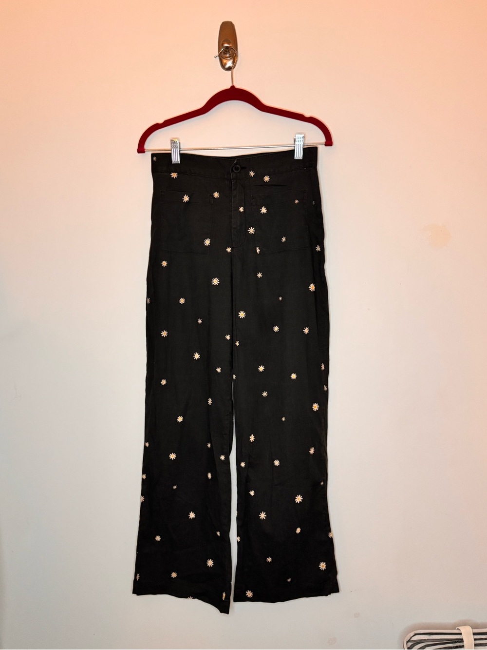 Nooworks Casual Bell in Daisy - Picture 2 of 5